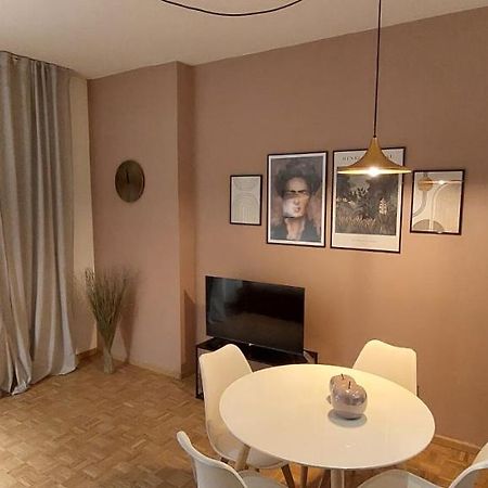 Appartamento Perini เตรนโต ภายนอก รูปภาพ